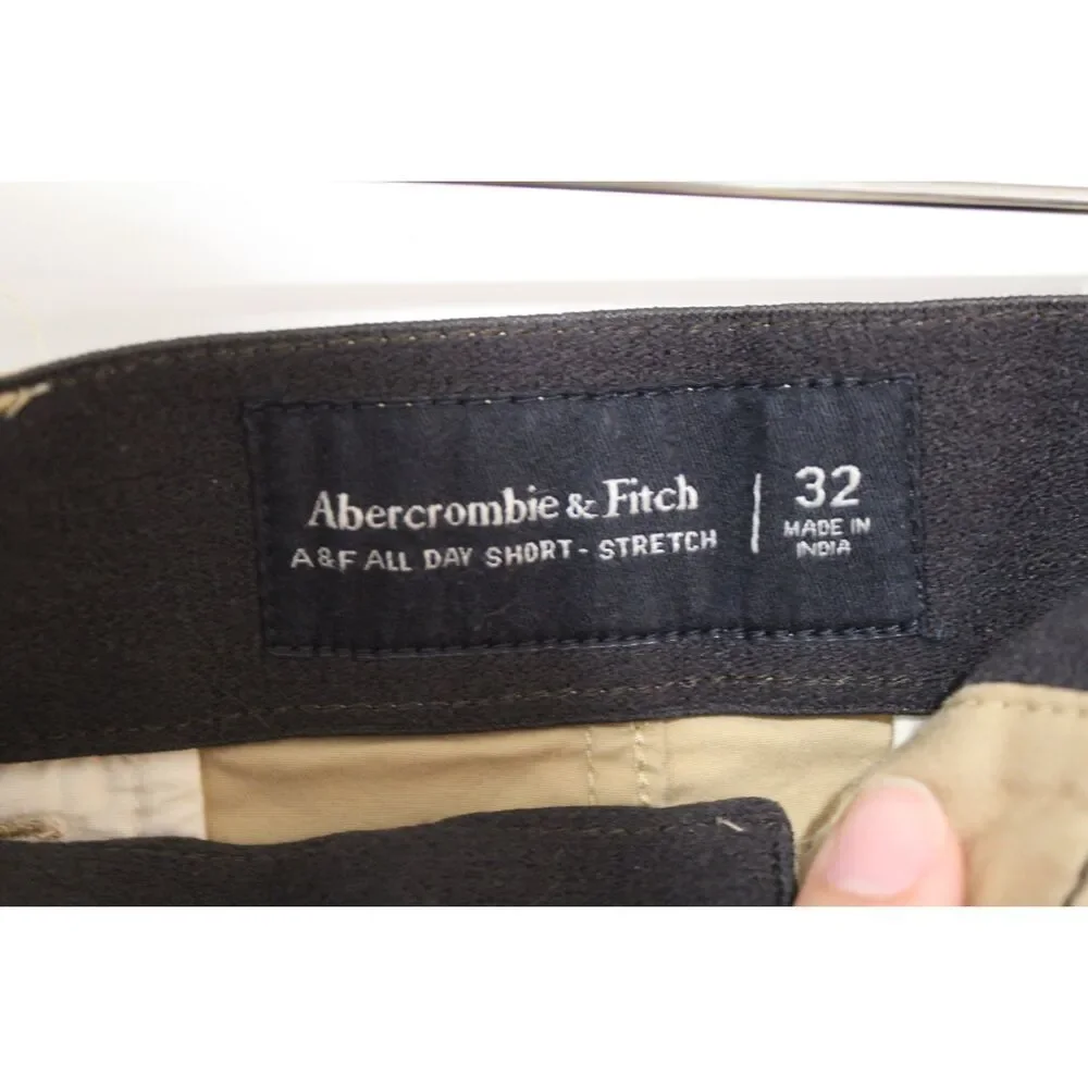 Womens Abercrombie & Fitch A&F All Day Short Stretch Khaki Bermuda Shorts Sz 32